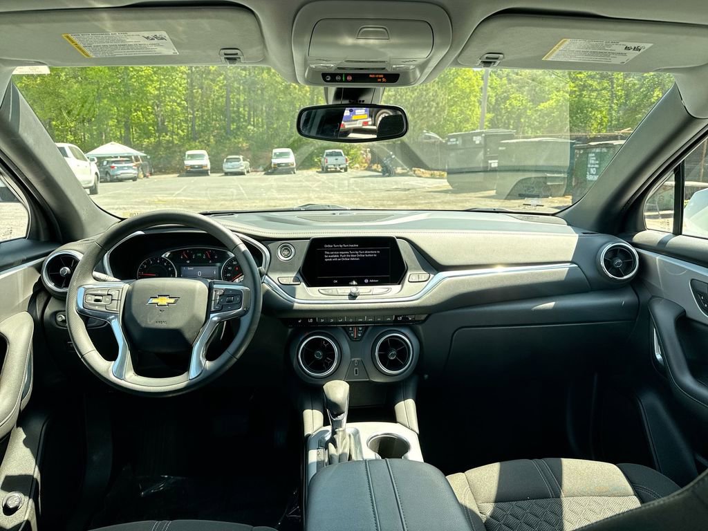 Used 2022 Chevrolet Blazer LT image 30