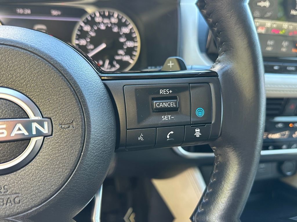 Used 2023 Nissan Rogue SL w/ SL Premium Package FWD image 28