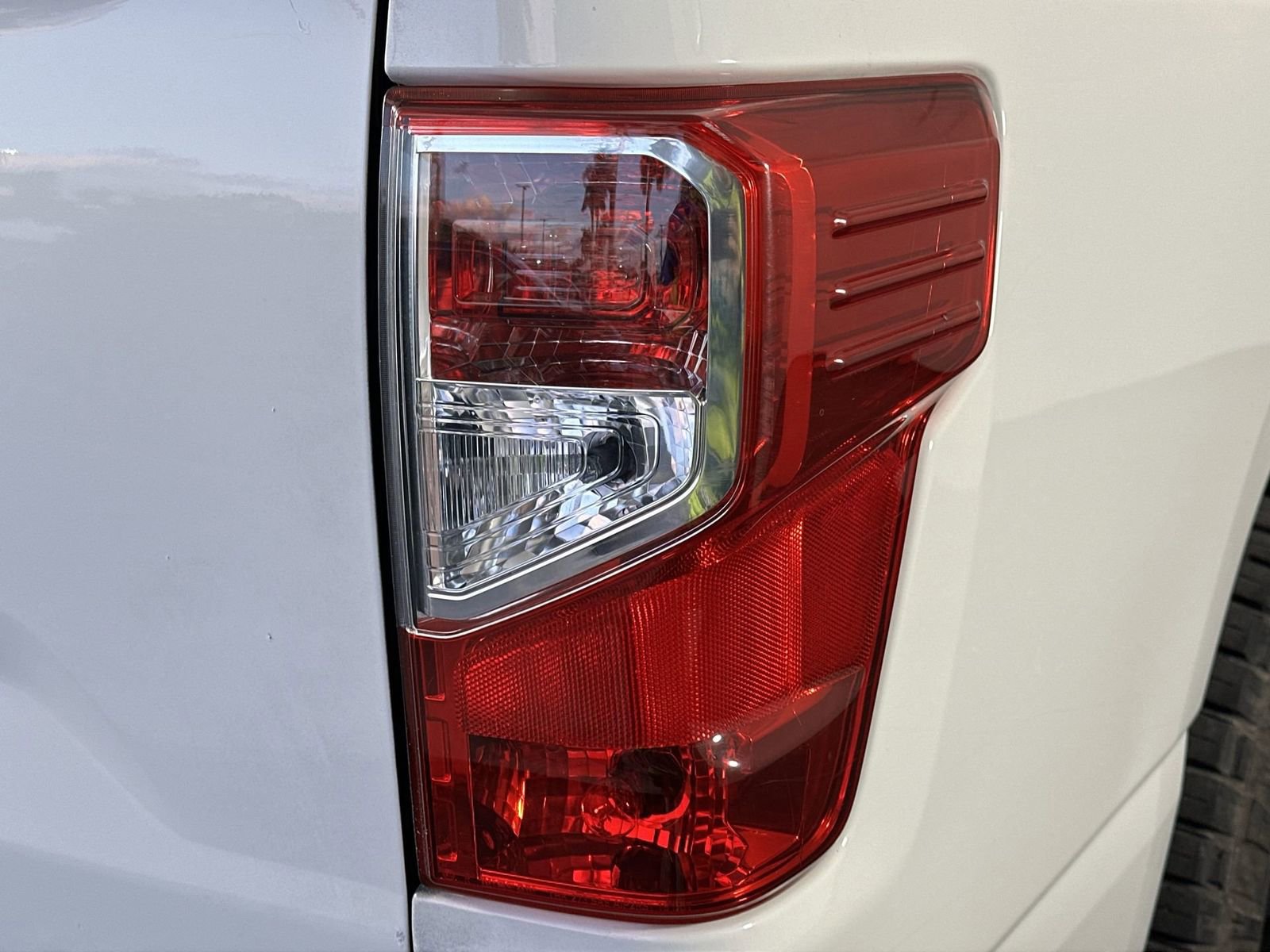 Used 2019 Nissan Titan S AWD/4WD image 26