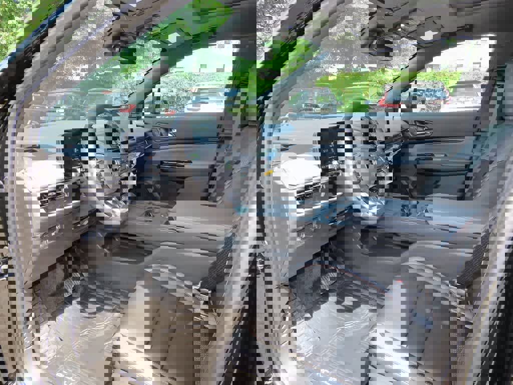 New 2026 Honda Prologue Touring image 2