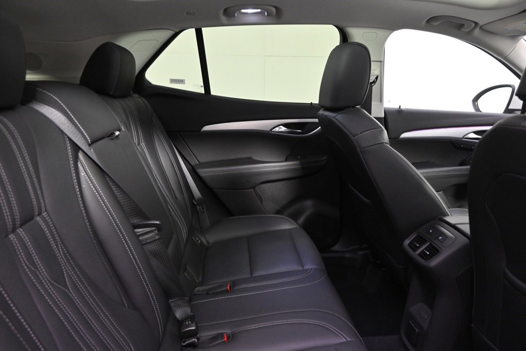 Used 2024 Buick Envision Avenir image 18