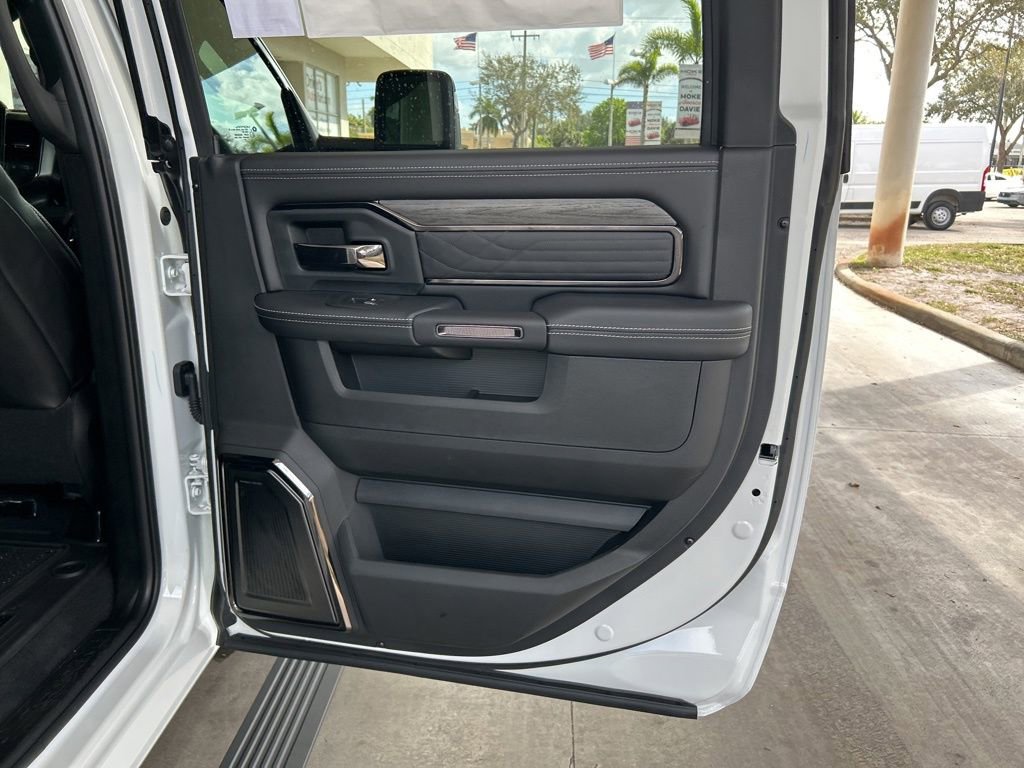 New 2026 RAM 3500 Limited image 40