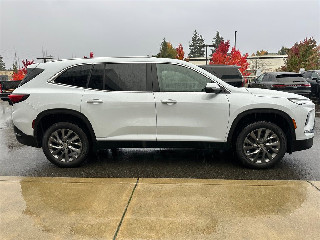 New 2026 Buick Enclave Preferred w/ Power Package image 6