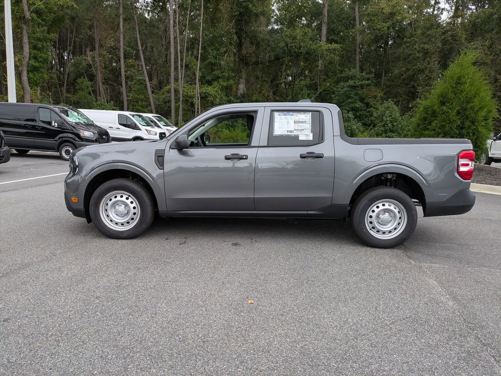 New 2025 Ford Maverick XL image 8
