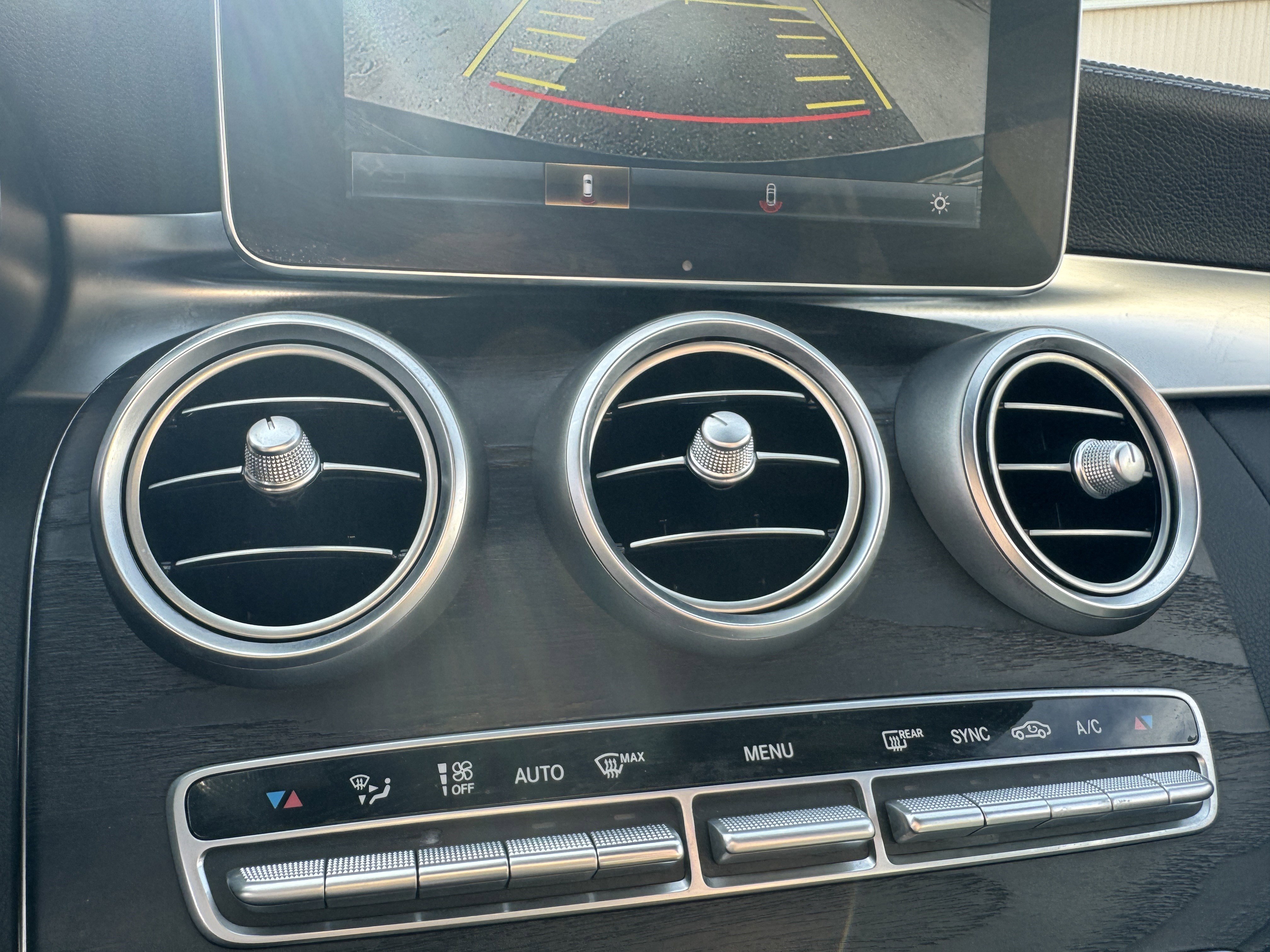 Used 2016 Mercedes-Benz C 300 4MATIC Sedan image 28