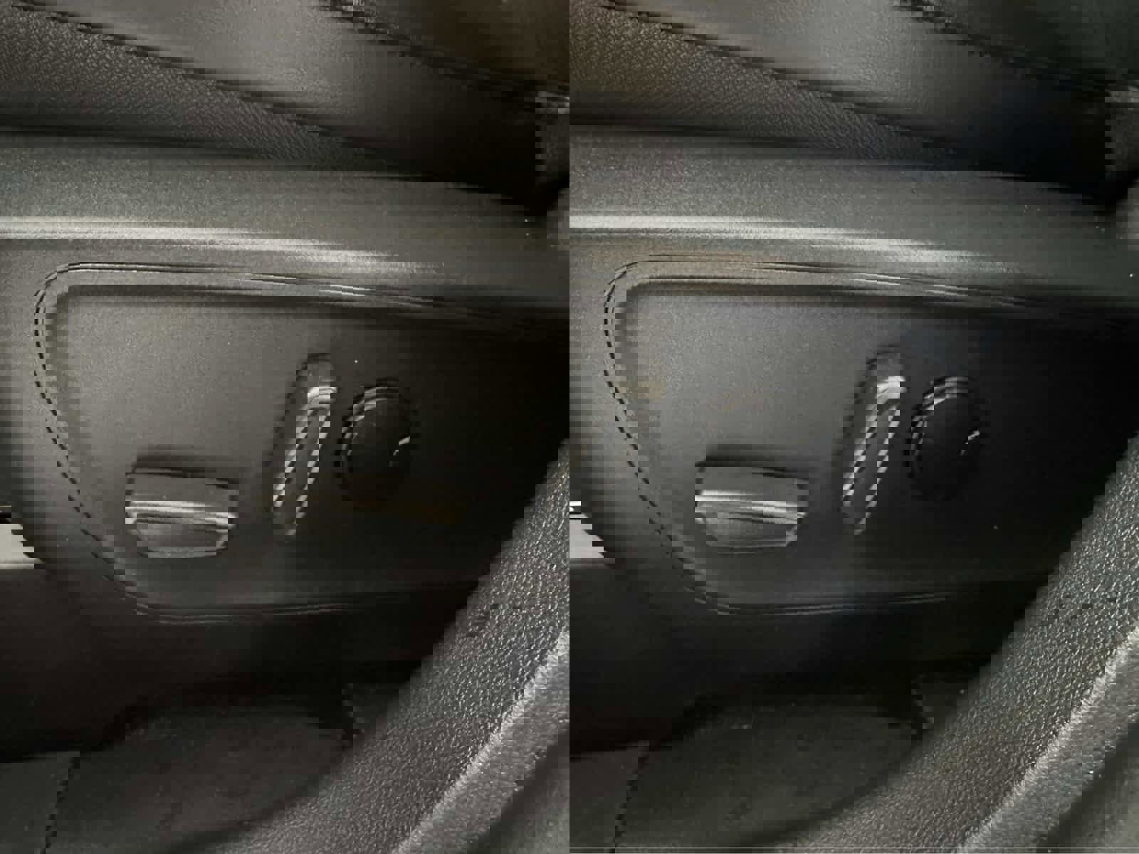 New 2025 Ford Escape ST-Line Elite w/ Tech Pack #1 image 16