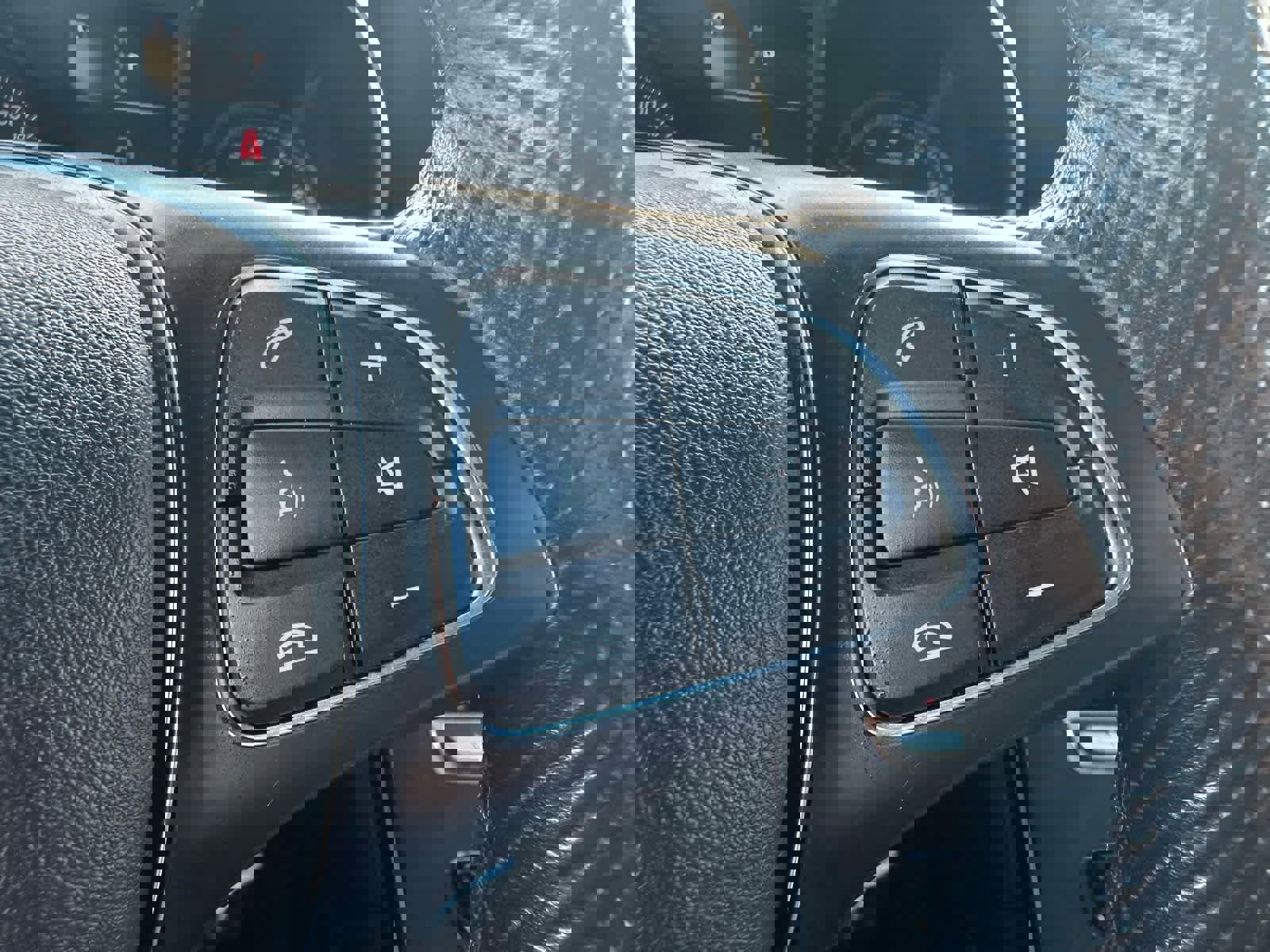 Used 2019 Mercedes-Benz GLC 300 4MATIC image 22