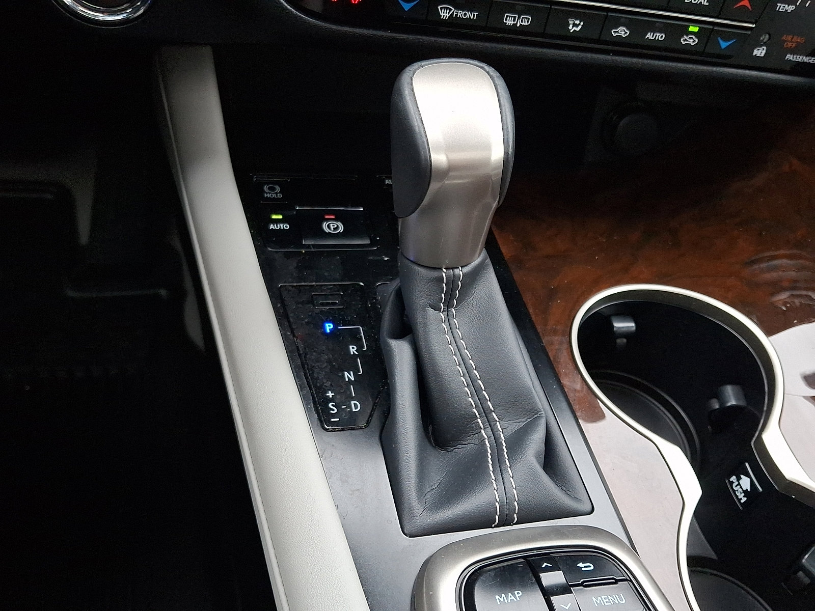 Used 2019 Lexus RX 350 Premium w/ Navigation Package image 15