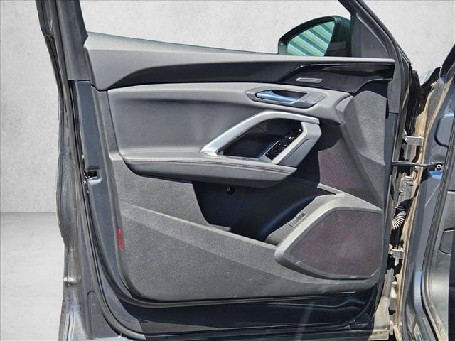 Certified 2025 Audi Q5 Premium Plus w/ Premium Plus AWD/4WD image 10
