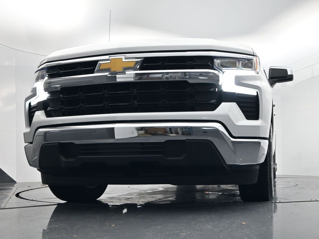 Used 2023 Chevrolet Silverado 1500 LT image 44