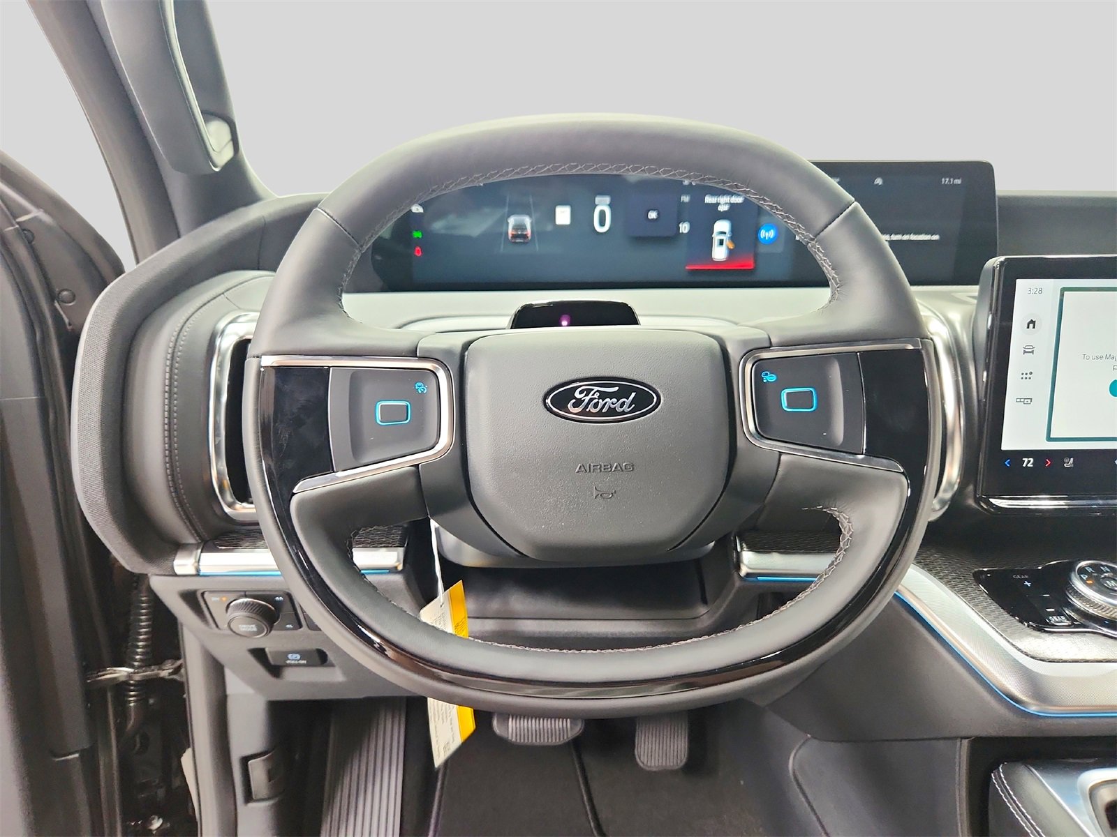 New 2025 Ford Expedition Platinum image 22