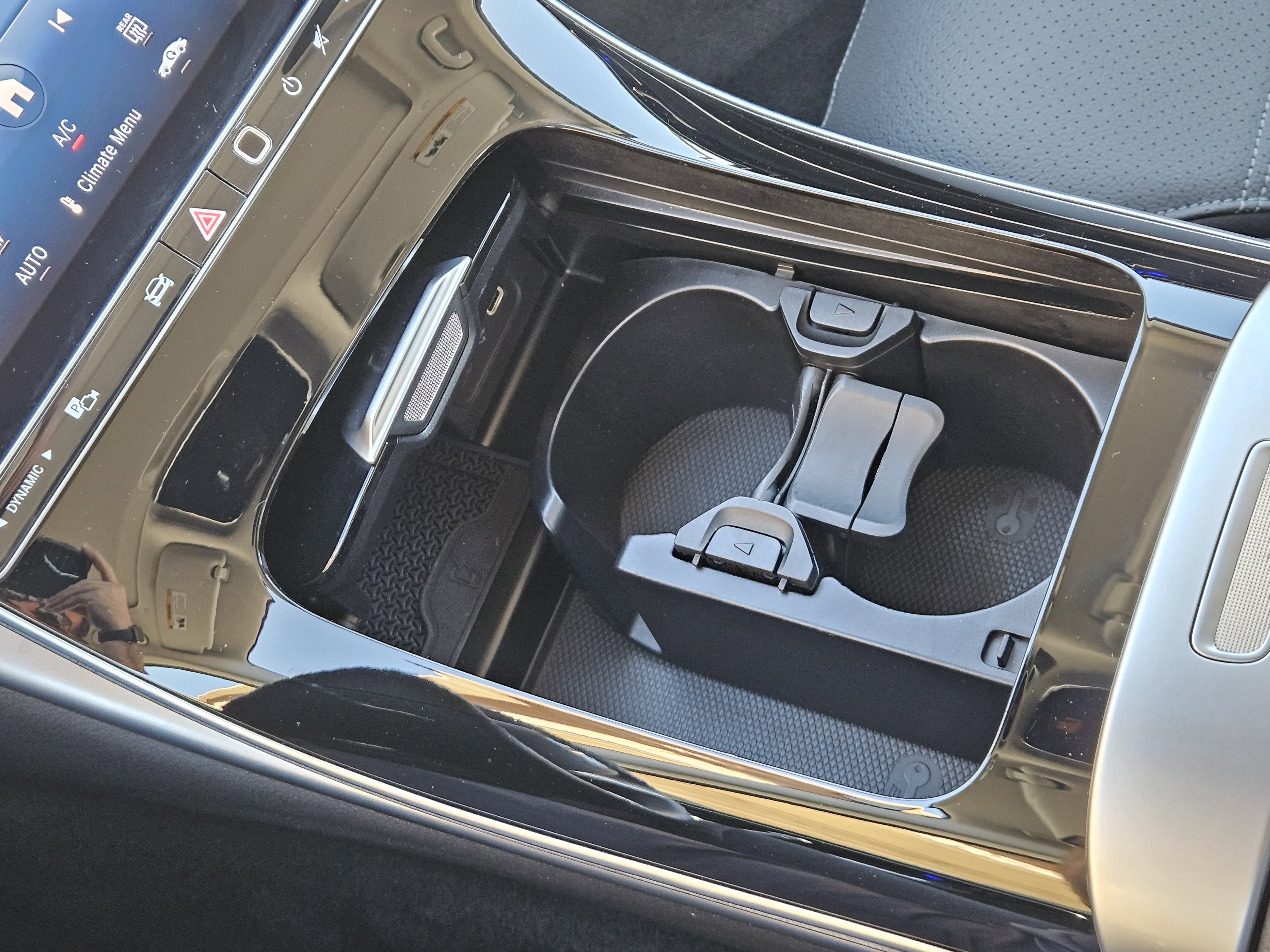 Certified 2025 Mercedes-Benz C 300 4MATIC Sedan image 21