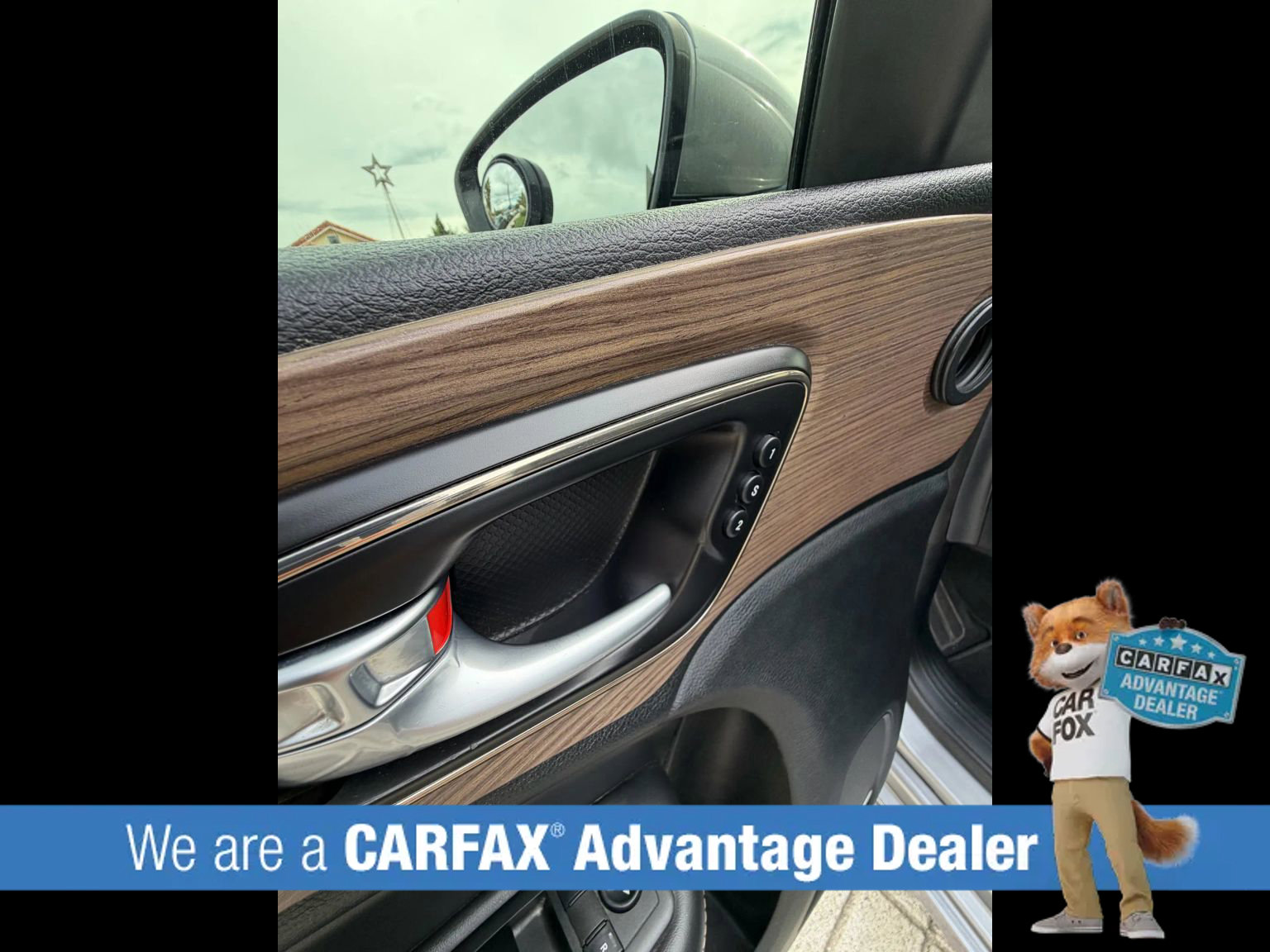 Used 2015 Chrysler 200 C w/ Navigation & Sound Group I image 42