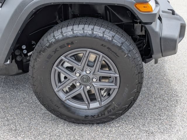 New 2026 Jeep Wrangler Unlimited Sport AWD/4WD image 11