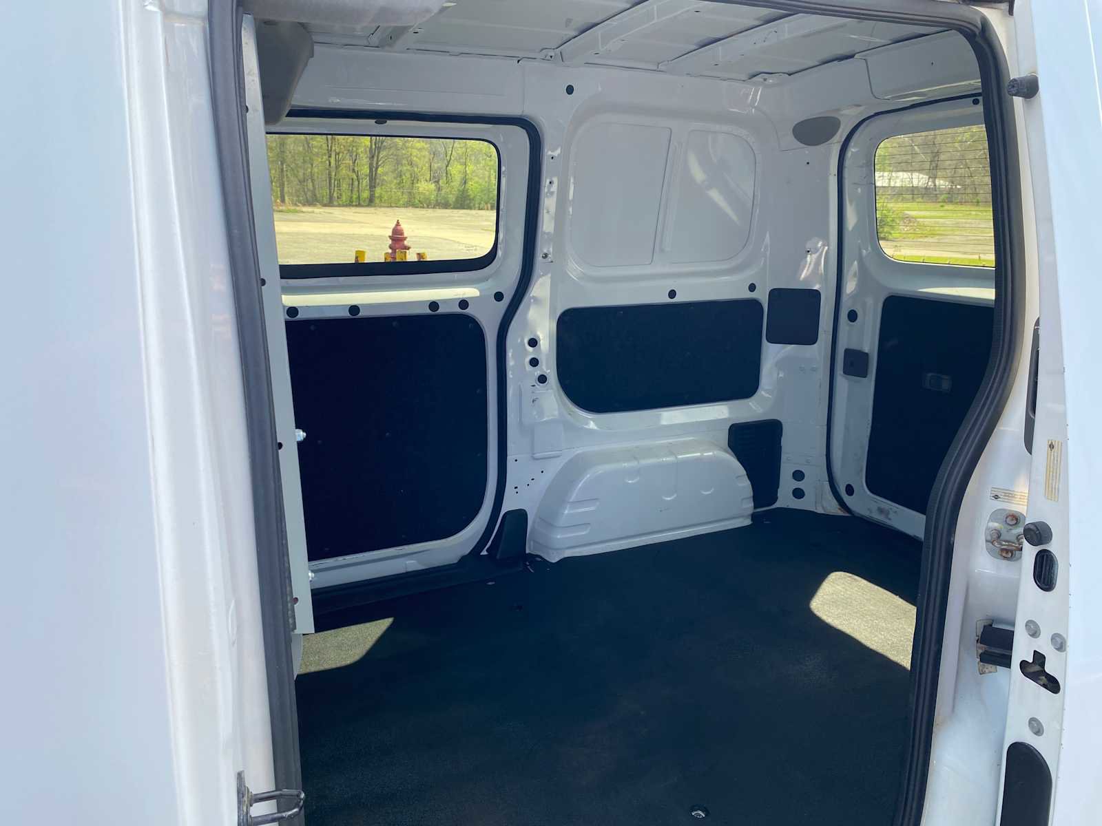 Used 2015 Chevrolet City Express LS FWD image 22