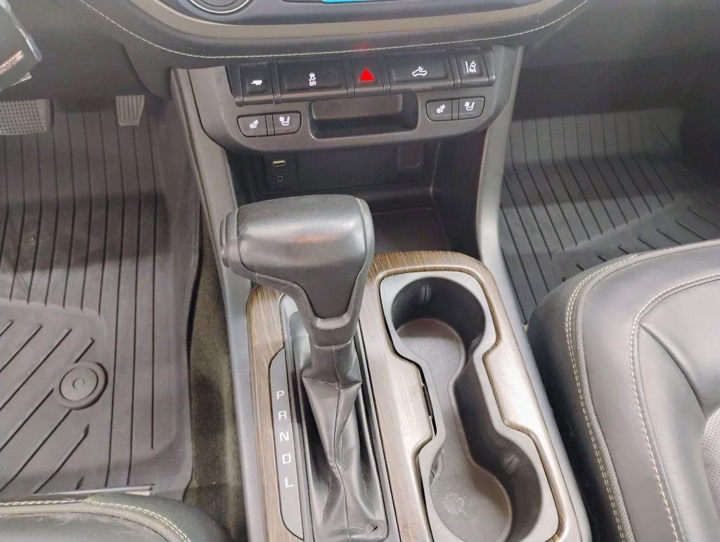 Used 2018 GMC Canyon Denali image 15