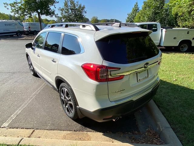 Used 2023 Subaru Ascent Touring AWD/4WD image 32