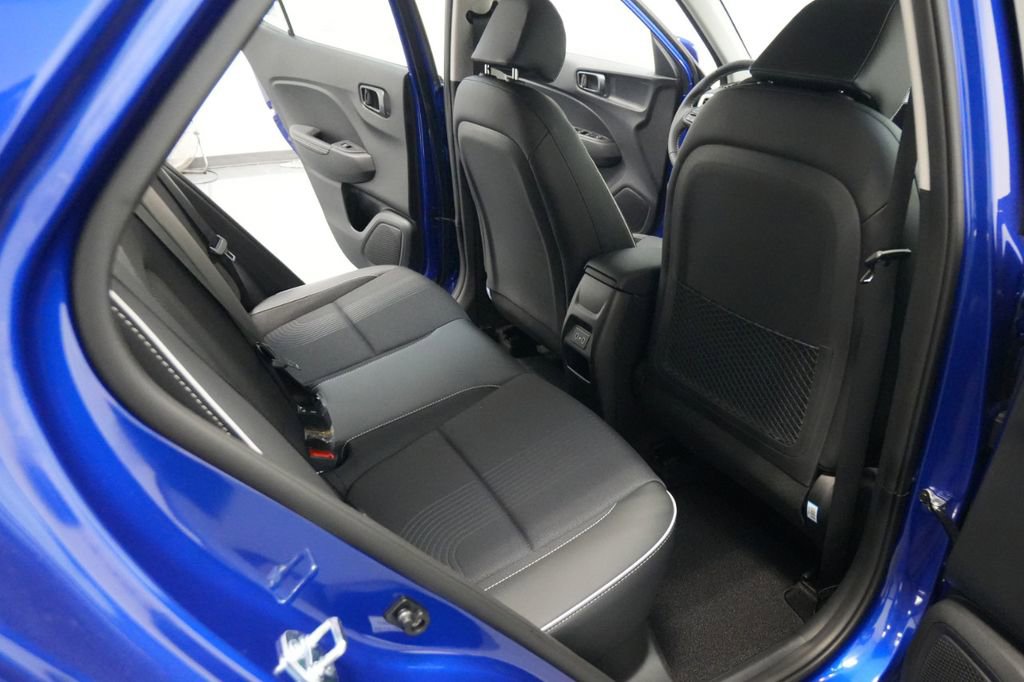 New 2025 Hyundai Venue Limited image 30