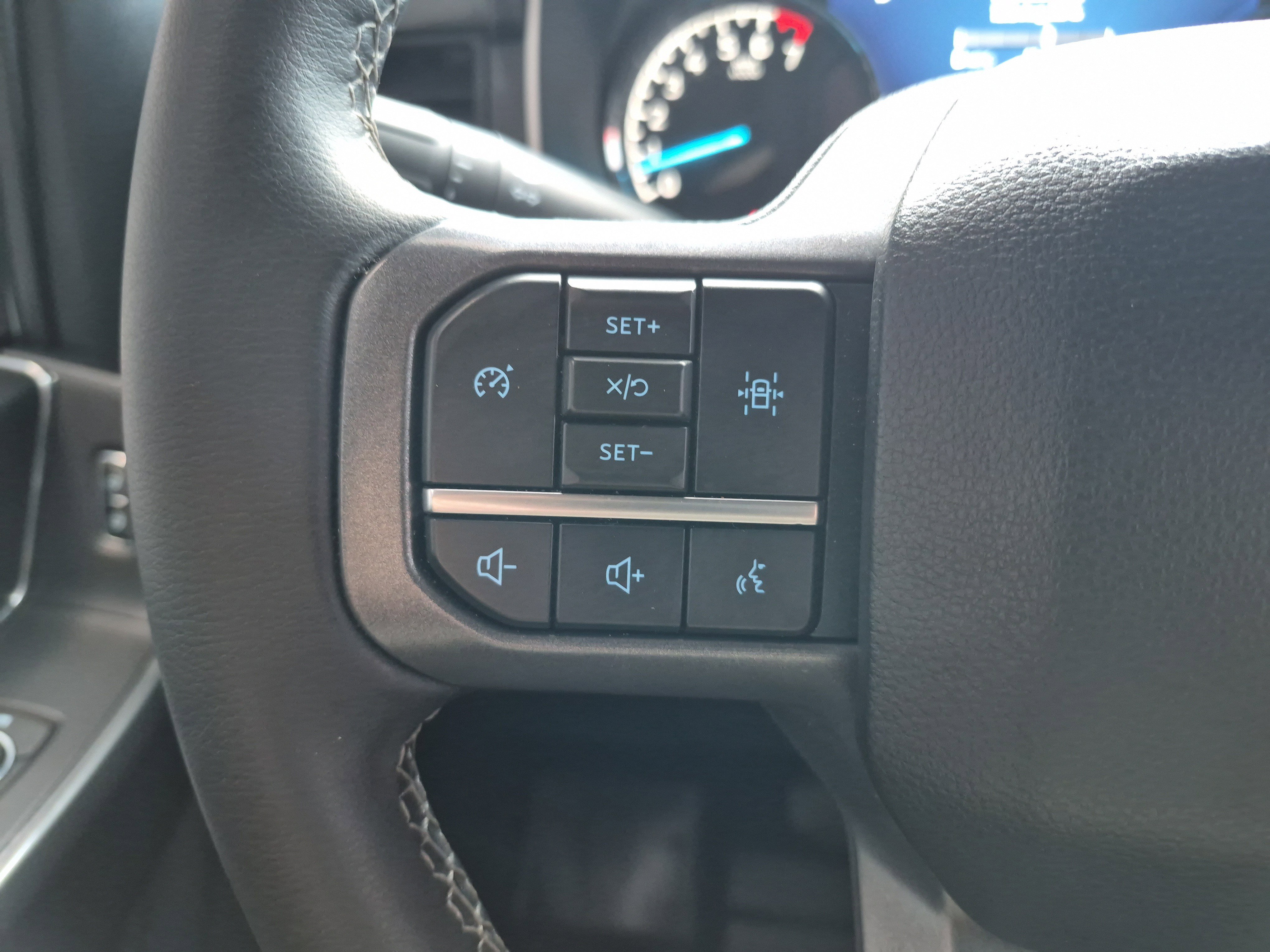 Certified 2023 Ford F150 XLT w/ Equipment Group 302A High AWD/4WD image 24