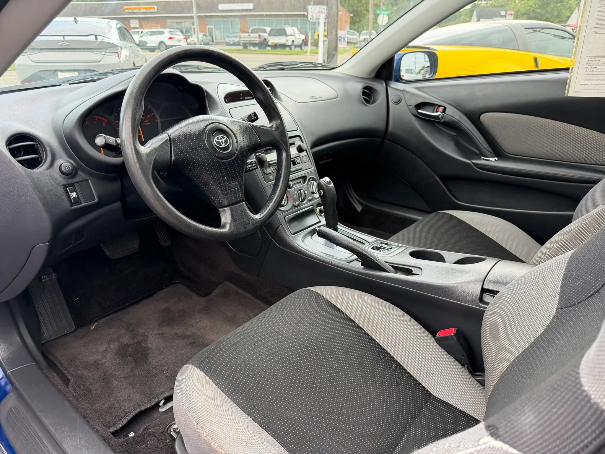 Used 2003 Toyota Celica GT FWD image 13