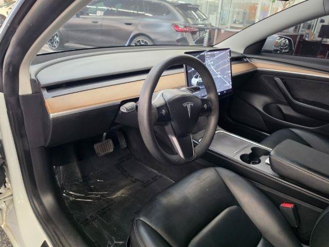 Used 2021 Tesla Model 3 Standard Range Plus RWD image 8