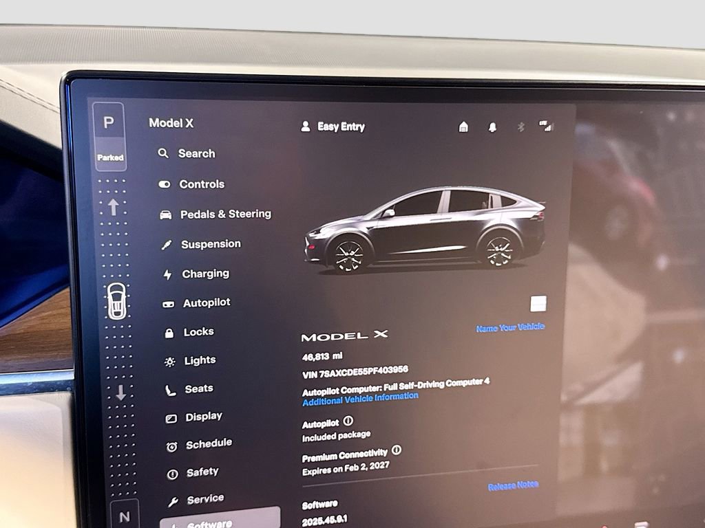 Used 2023 Tesla Model X image 21