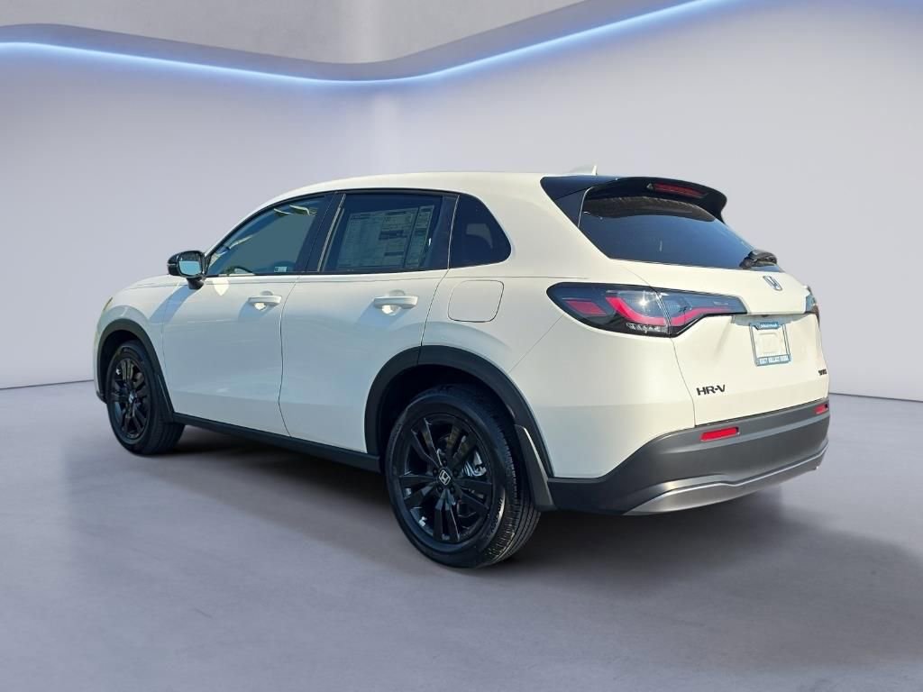 New 2026 Honda HR-V Sport image 4
