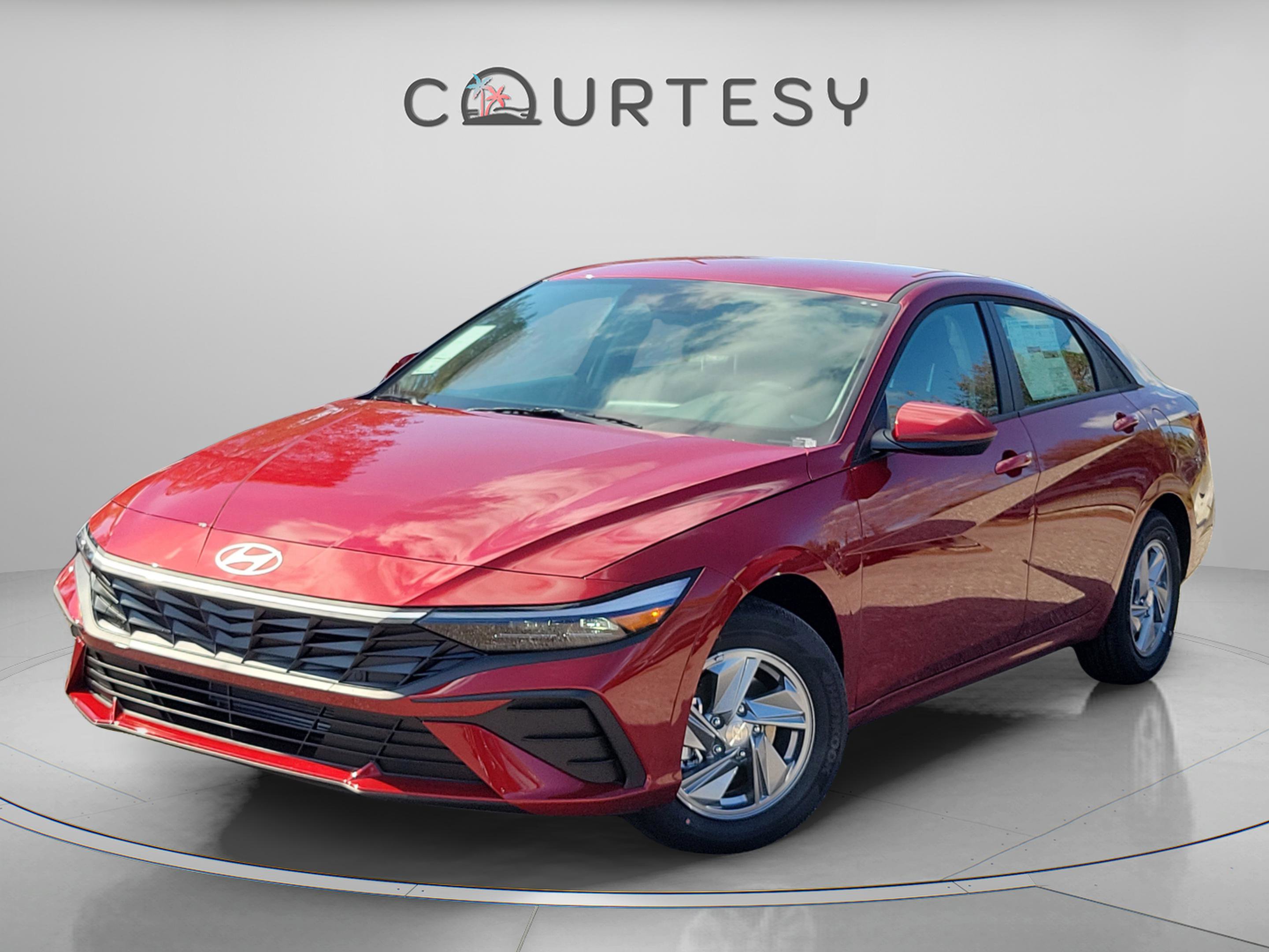 New 2026 Hyundai Elantra SE image 1