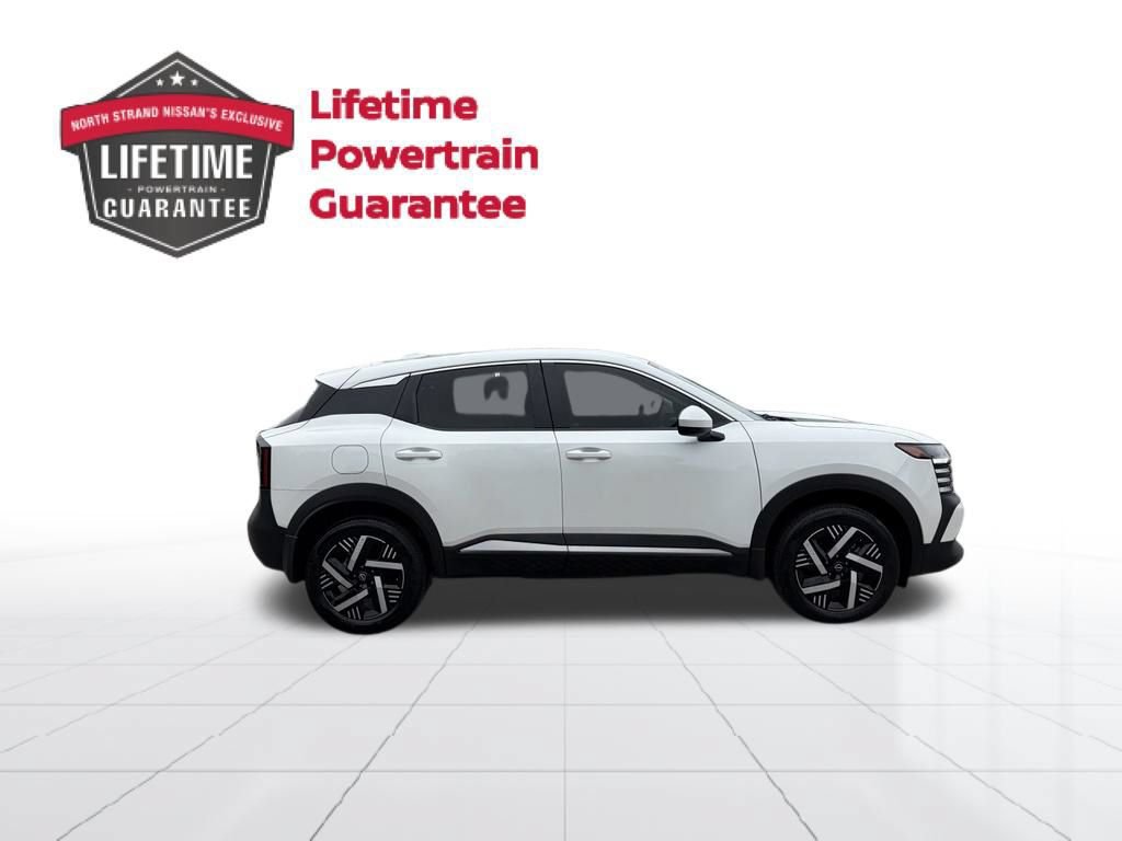 Certified 2025 Nissan Kicks SV w/ Illumination Package FWD image 7