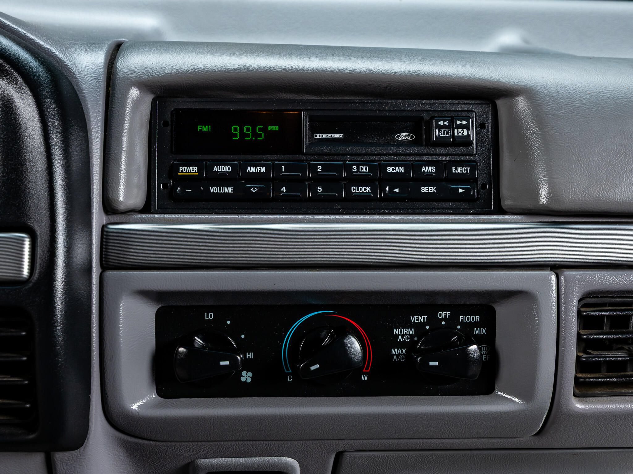 Used 1995 Ford Bronco XLT AWD/4WD image 21