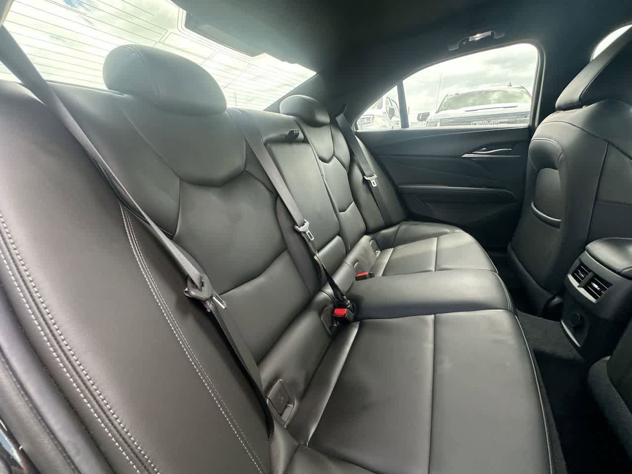 Used 2023 Cadillac CT4 Luxury RWD image 26