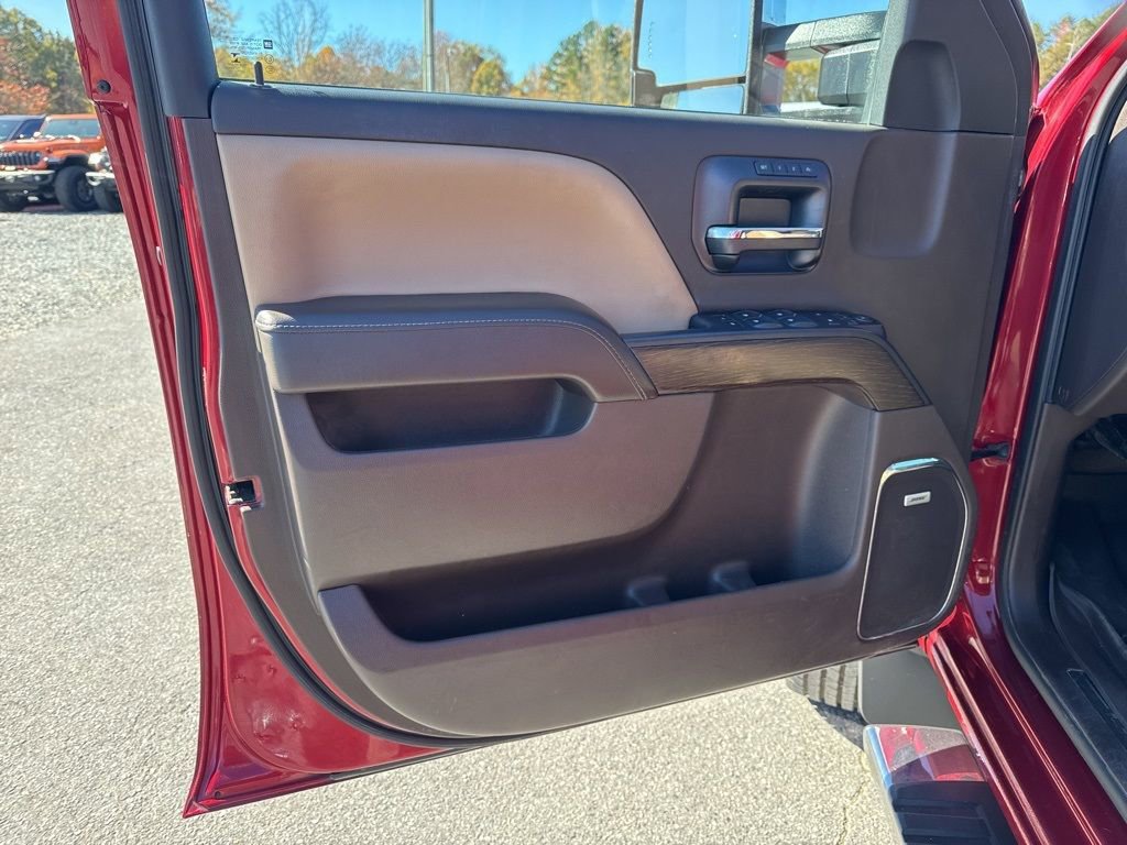 Used 2018 GMC Sierra 2500 Denali w/ Duramax Plus Package image 24