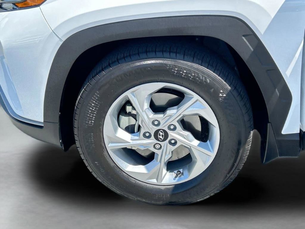 Certified 2024 Hyundai Tucson SEL FWD image 37