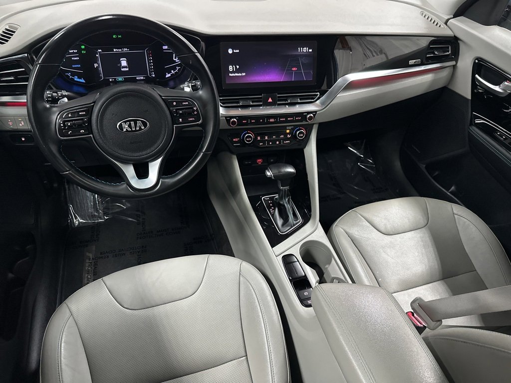 Used 2021 Kia Niro Touring image 13