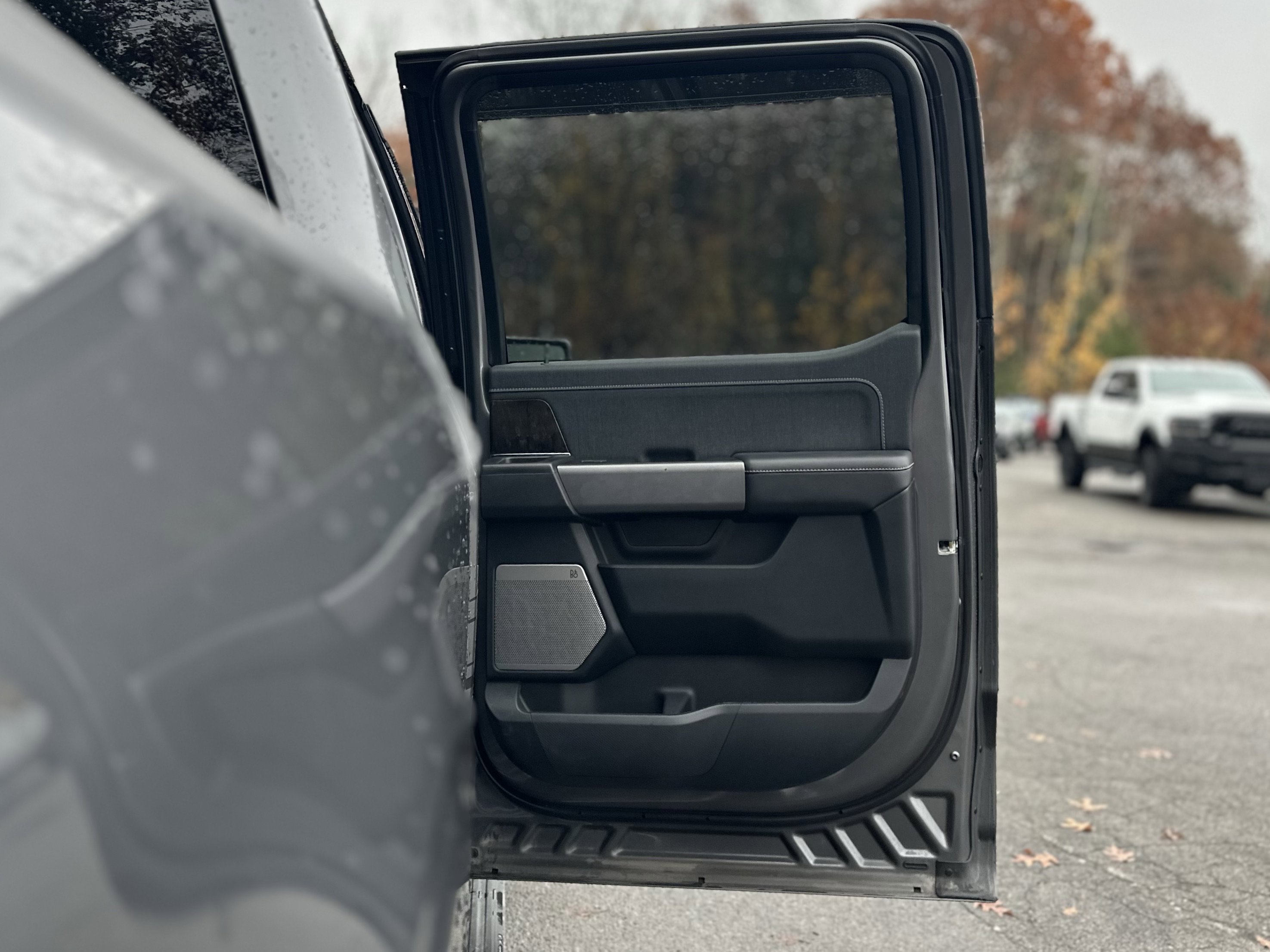 Used 2021 Ford F150 Lariat w/ Equipment Group 502A High image 31