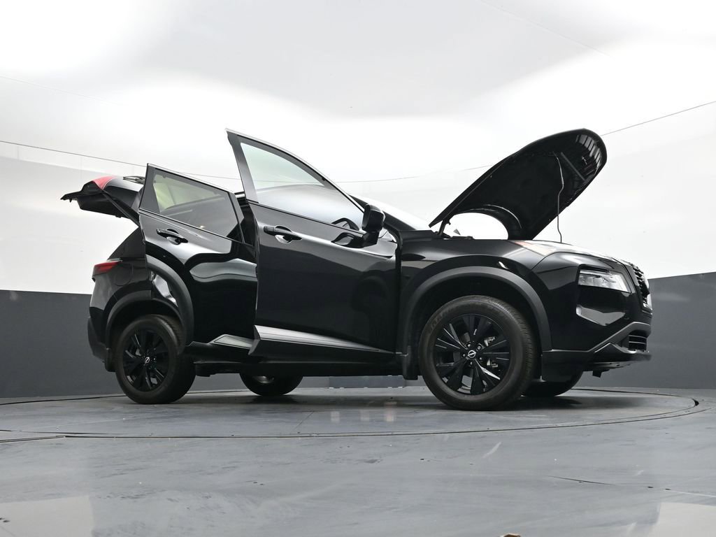 Used 2023 Nissan Rogue SV w/ SV Premium B Package image 47