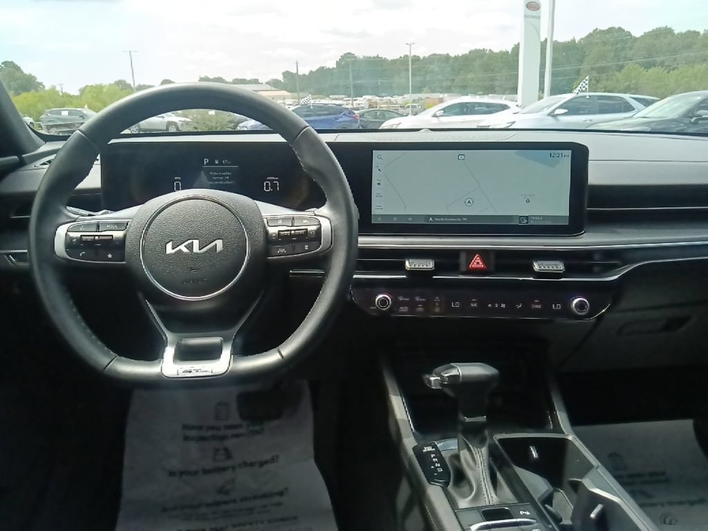 Used 2025 Kia K5 GT-Line w/ GT-Line Premium Package FWD image 27