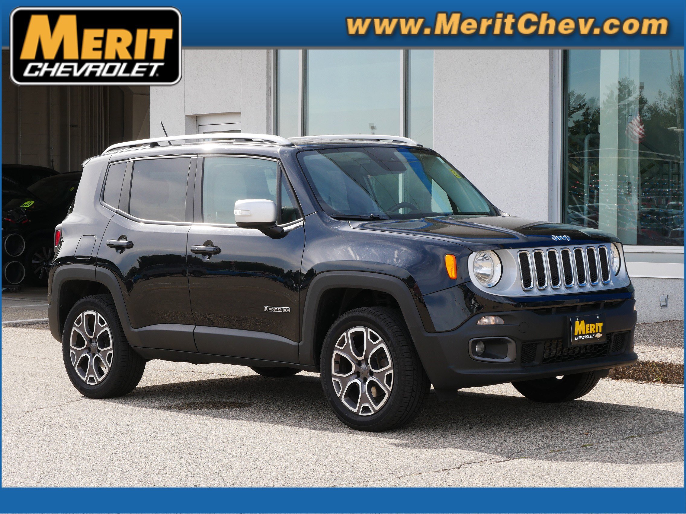 Used 2017 Jeep Renegade Limited image 1