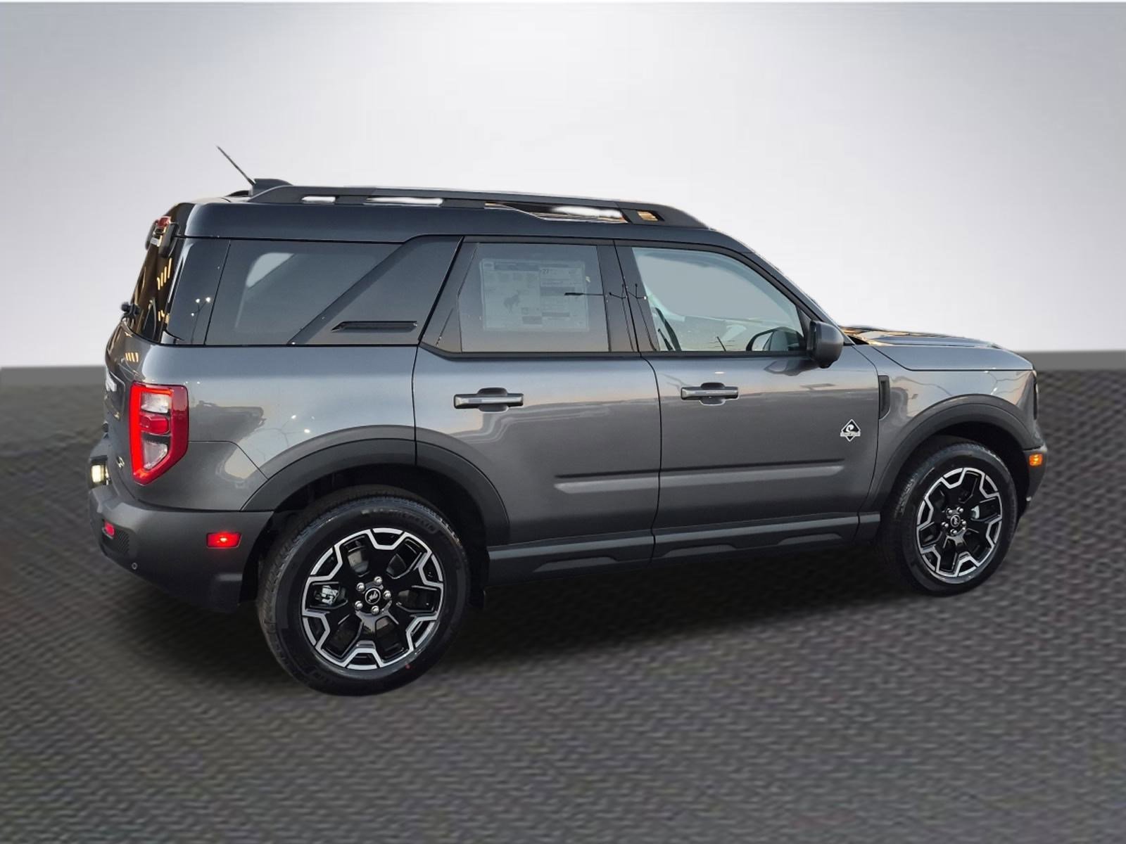New 2025 Ford Bronco Sport Outer Banks w/ Outer Banks Tech Package+ AWD/4WD image 4