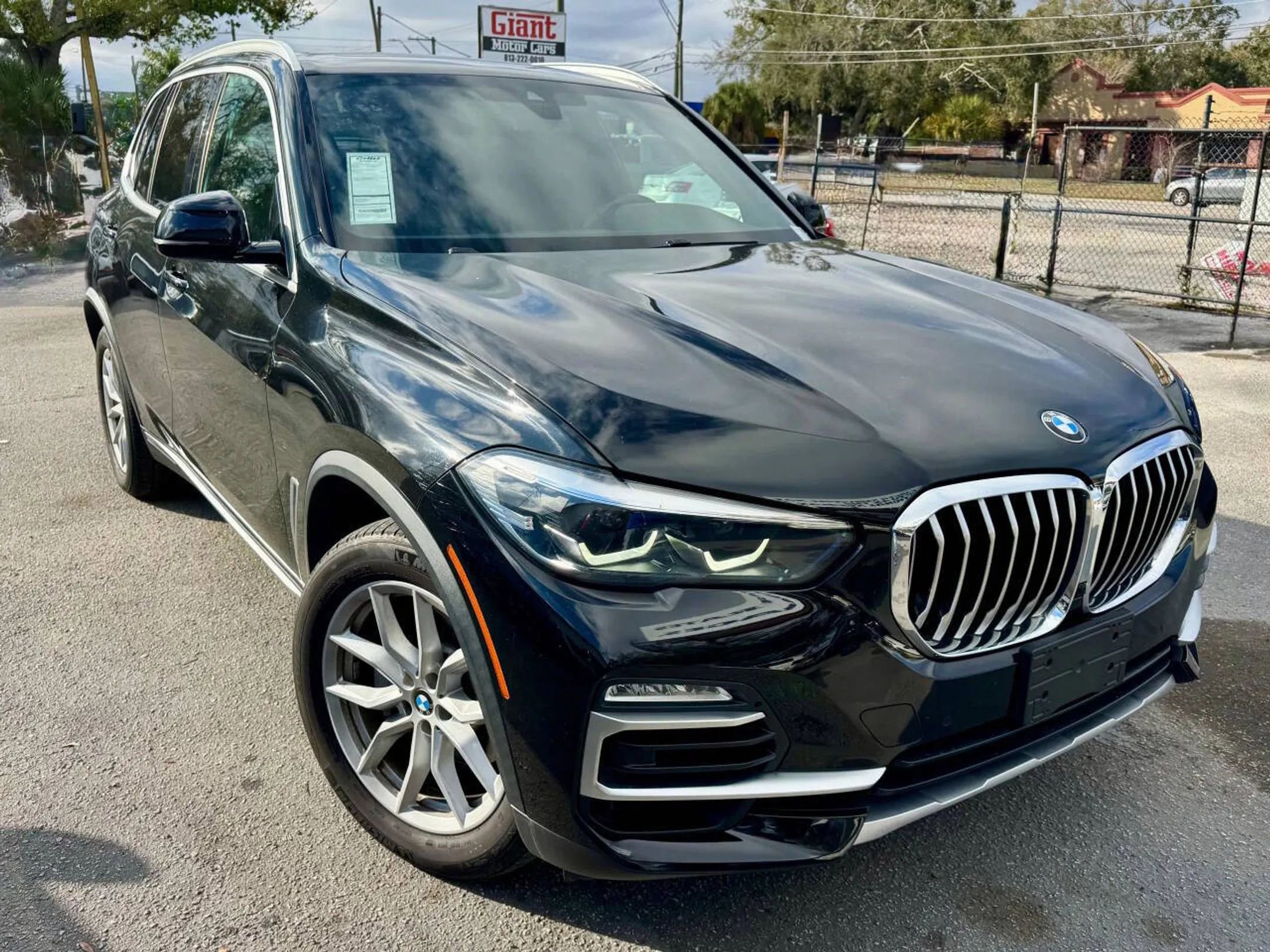 Used 2019 BMW X5 xDrive40i w/ Convenience Package image 3