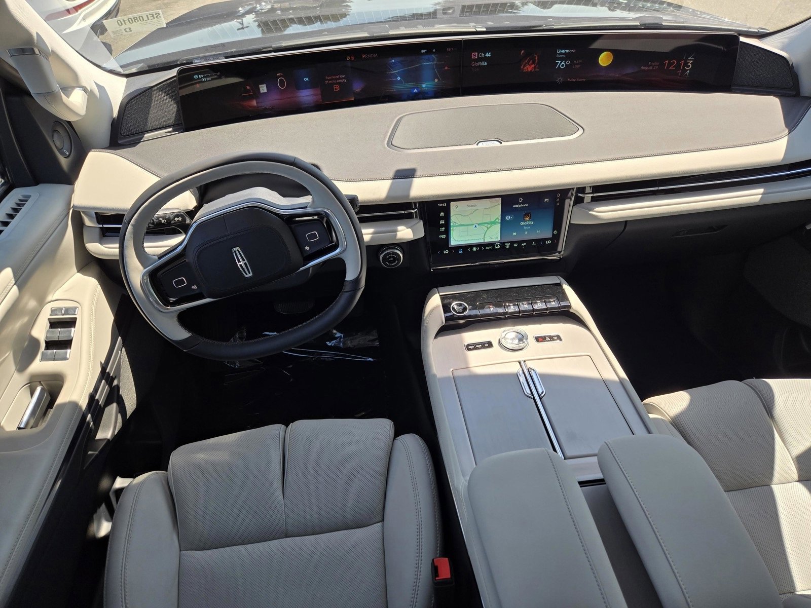 New 2025 Lincoln Navigator Reserve image 8