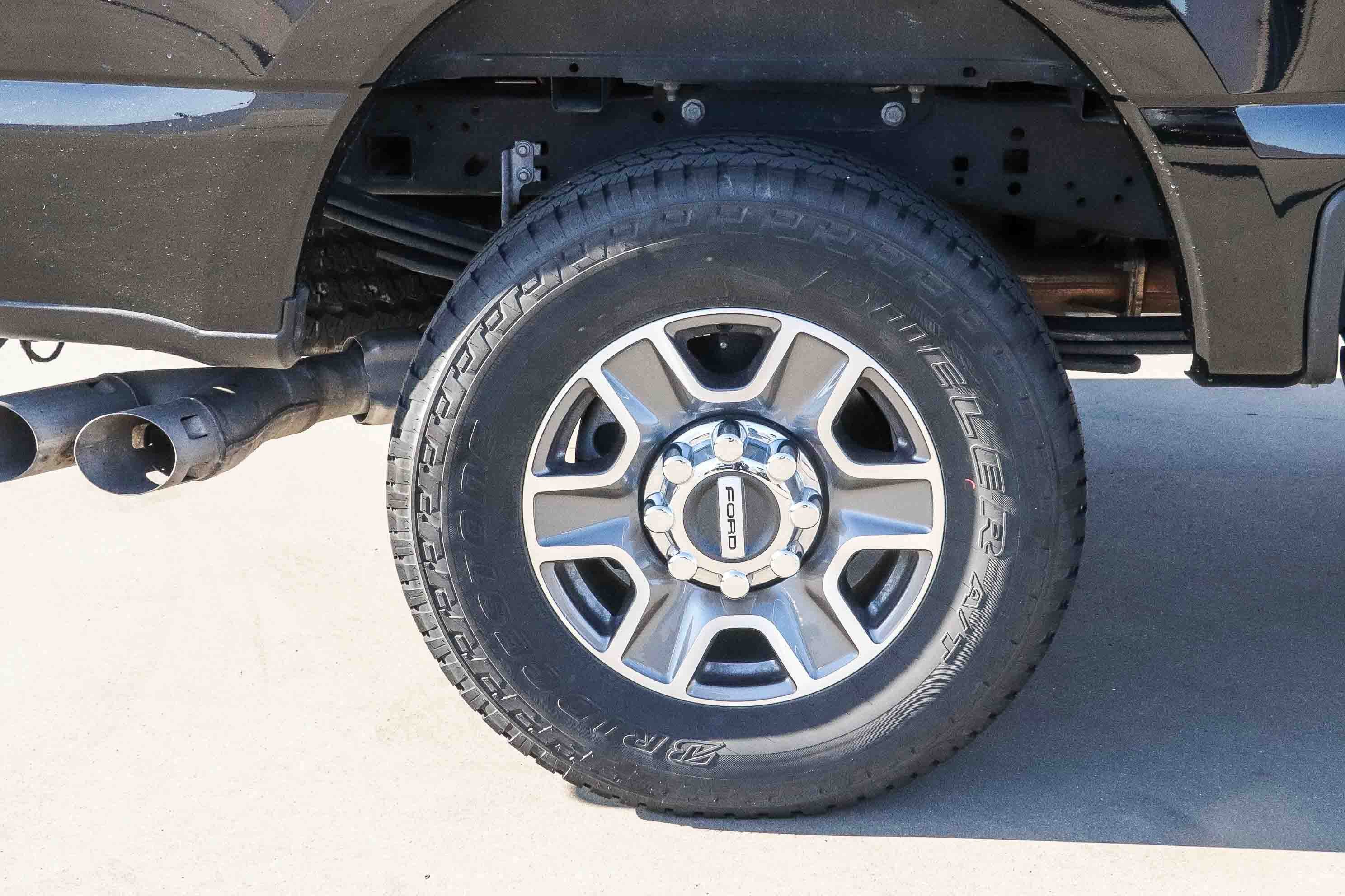 Used 2025 Ford F250 Lariat AWD/4WD image 10