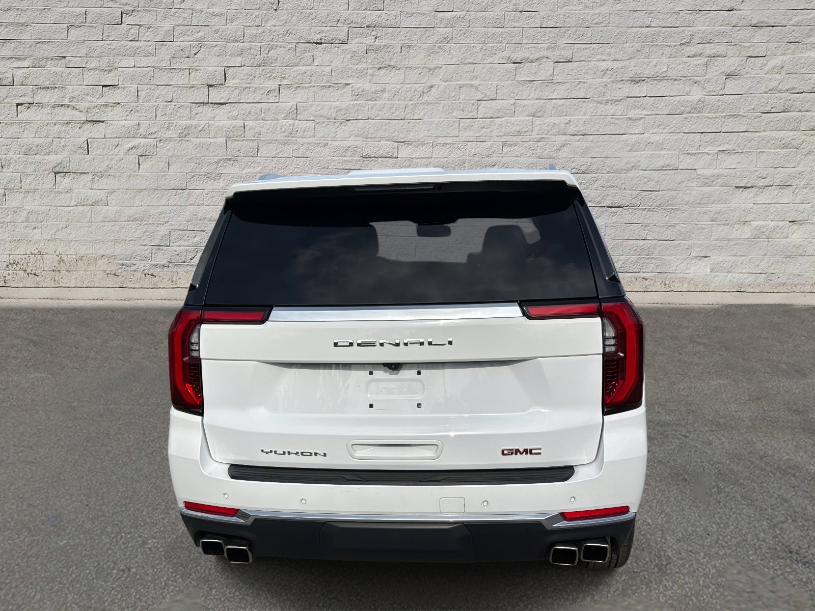Used 2025 GMC Yukon Denali image 6