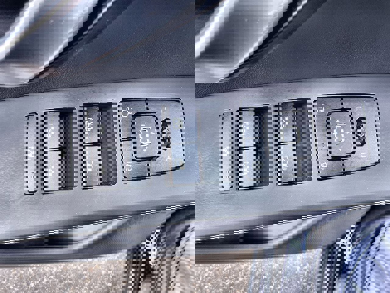 Used 2023 Kia Niro Wind w/ Wind Preserve Package image 18