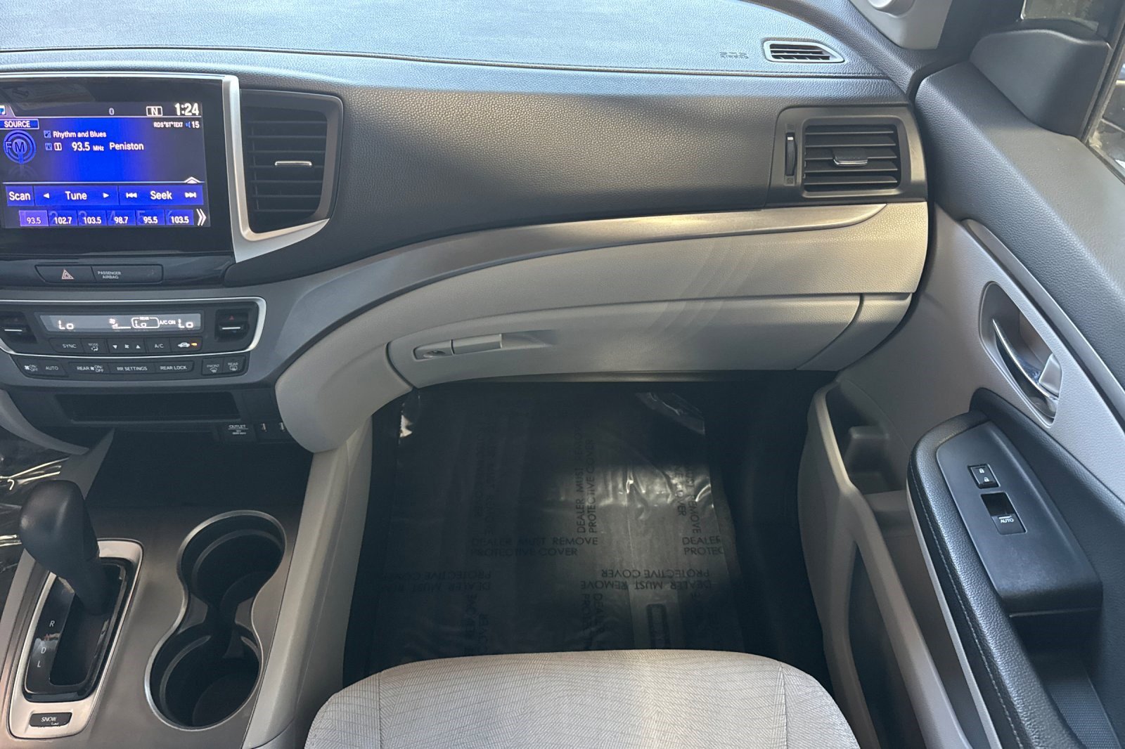 Used 2017 Honda Pilot EX image 28