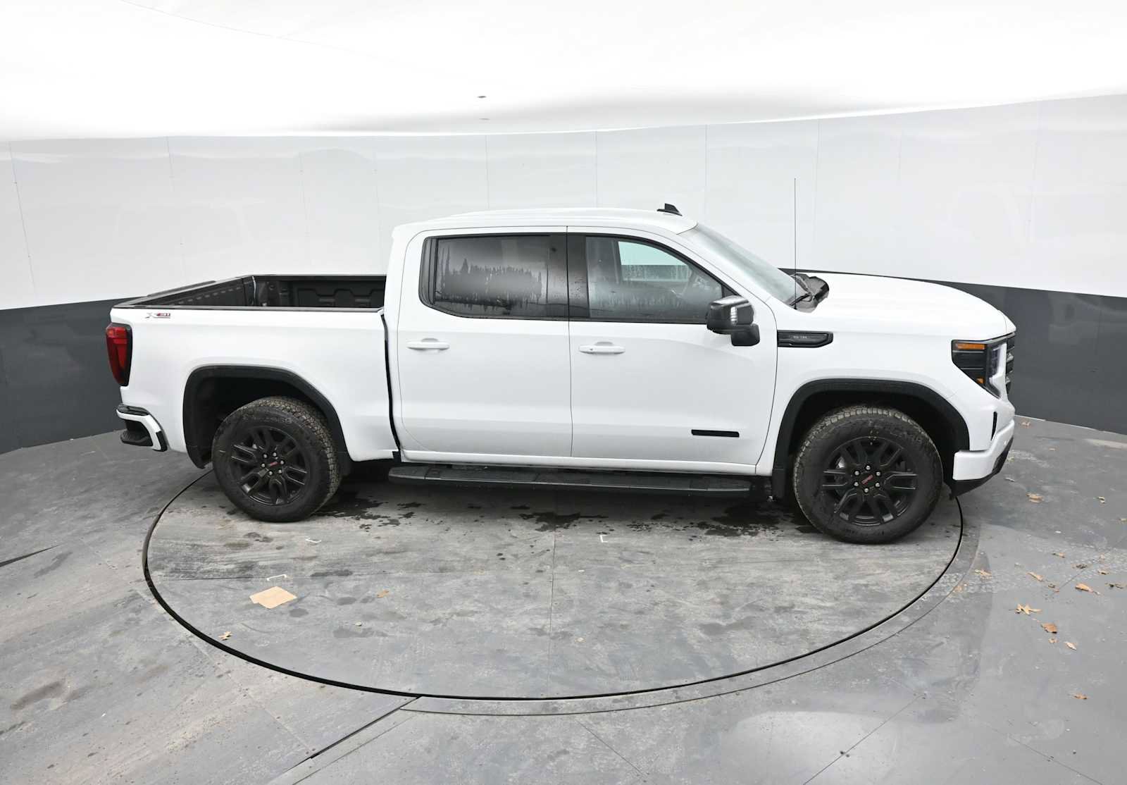 New 2026 GMC Sierra 1500 Elevation w/ Elevation Premium Package AWD/4WD image 35