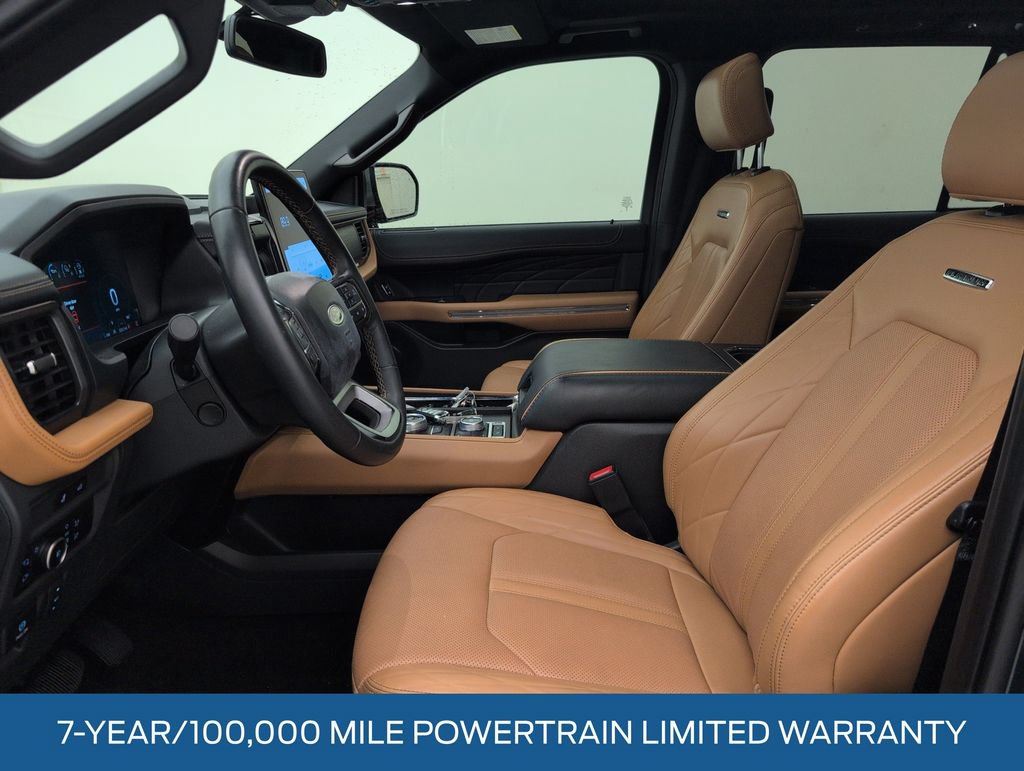 Used 2024 Ford Expedition Platinum AWD/4WD image 4