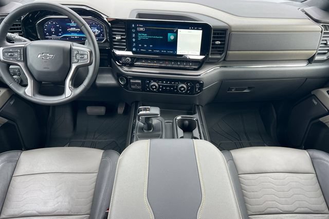 Used 2023 Chevrolet Silverado 1500 ZR2 w/ Technology Package AWD/4WD image 16