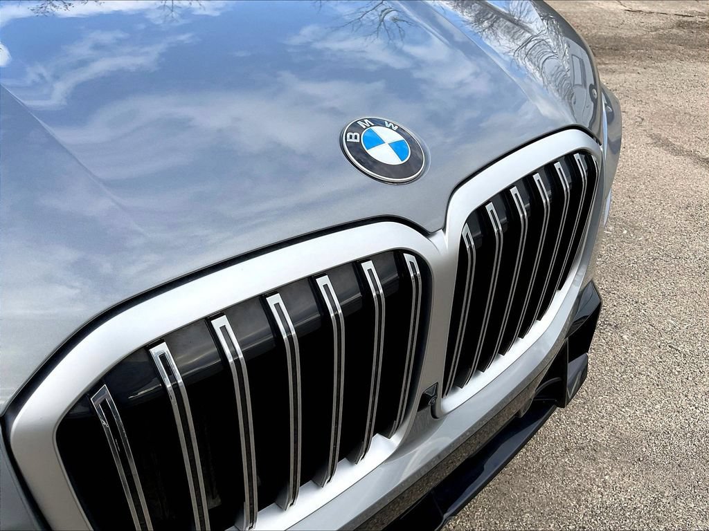 Used 2023 BMW X7 xDrive40i AWD/4WD image 34