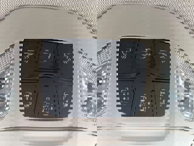 Certified 2017 Chrysler Pacifica Touring-L image 29